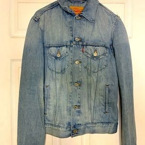 Levi’s distressed denim jacket